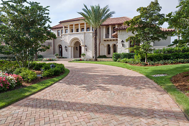 Best Professional Driveway Pavers  in Avon Park, FL